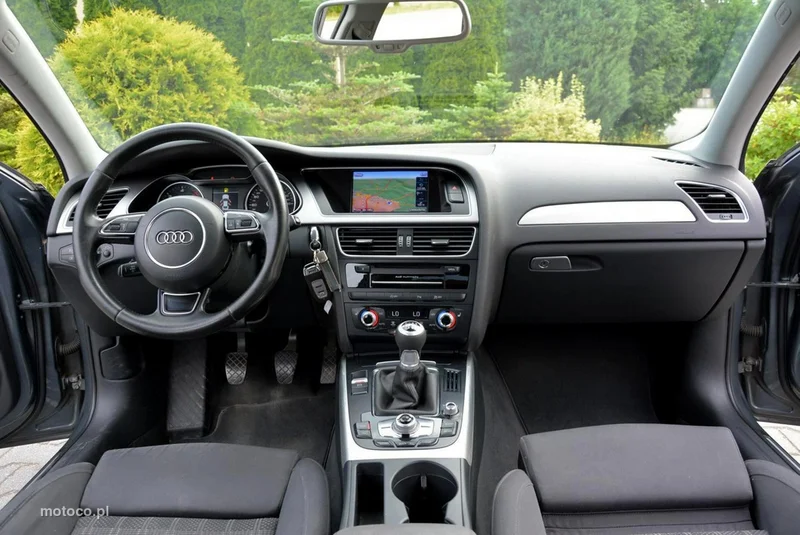Audi A4 B8 25