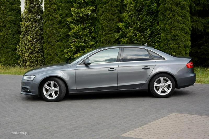 Audi A4 B8 4