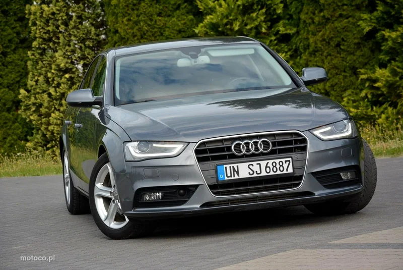 Audi A4 B8 9