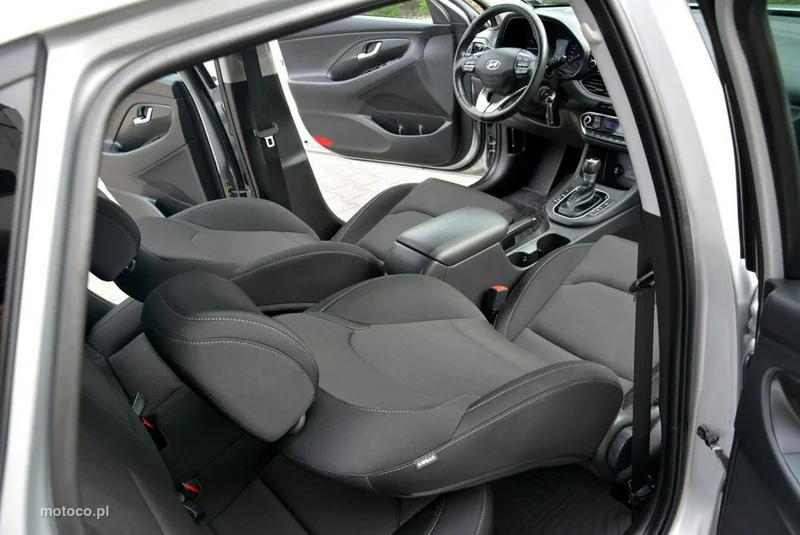 Hyundai i30 16