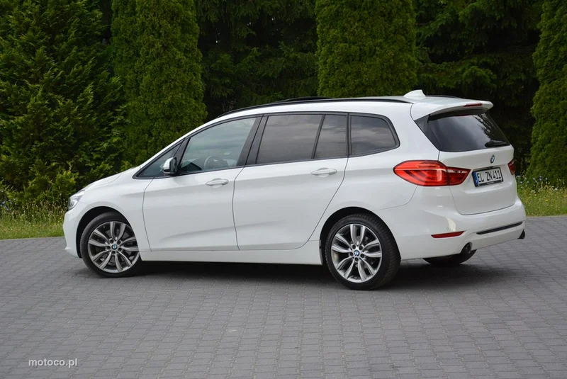BMW Seria 2 F45 220 4