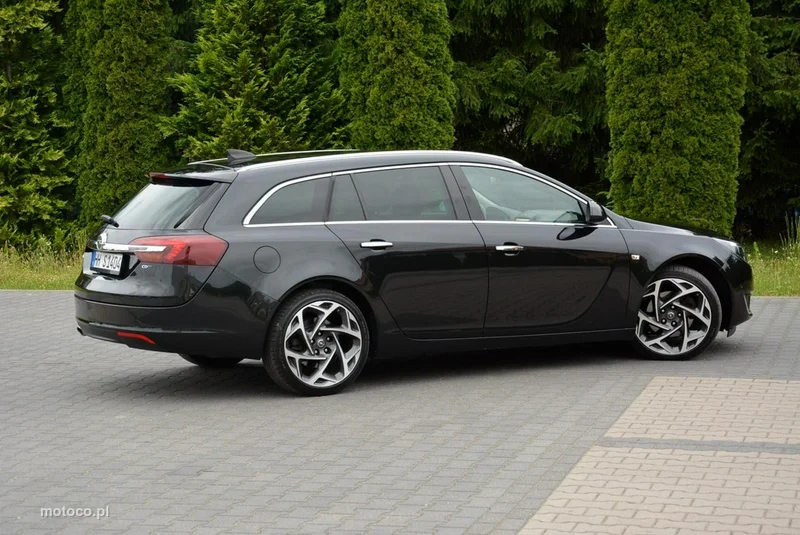 Opel Insignia Sports Tourer 11