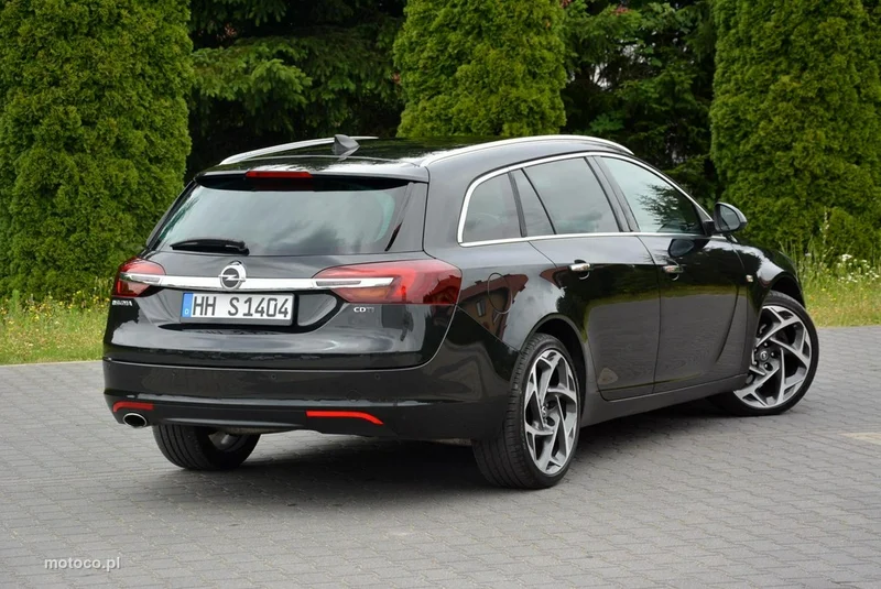 Opel Insignia Sports Tourer 12