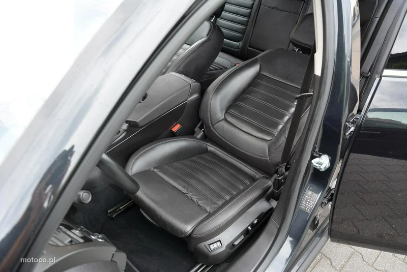 Opel Insignia Sports Tourer 19