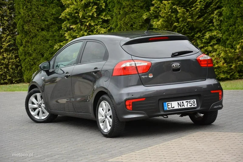 Kia Rio 6