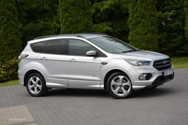 Ford Kuga II 11