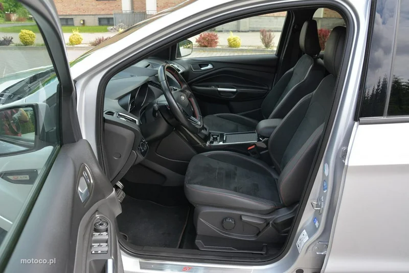 Ford Kuga II 19