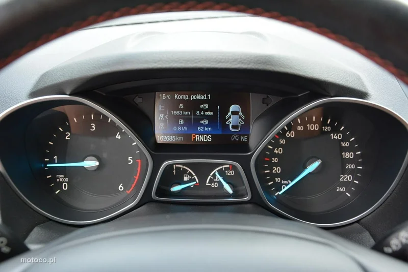 Ford Kuga II 24