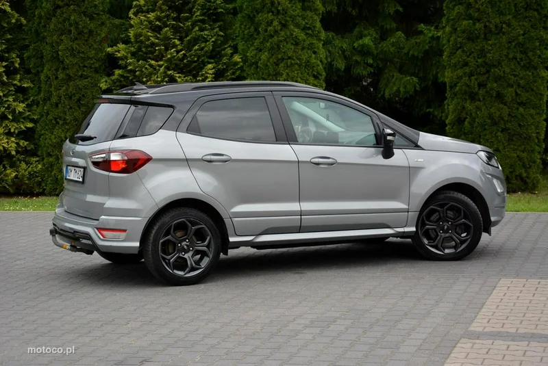 Ford EcoSport 11