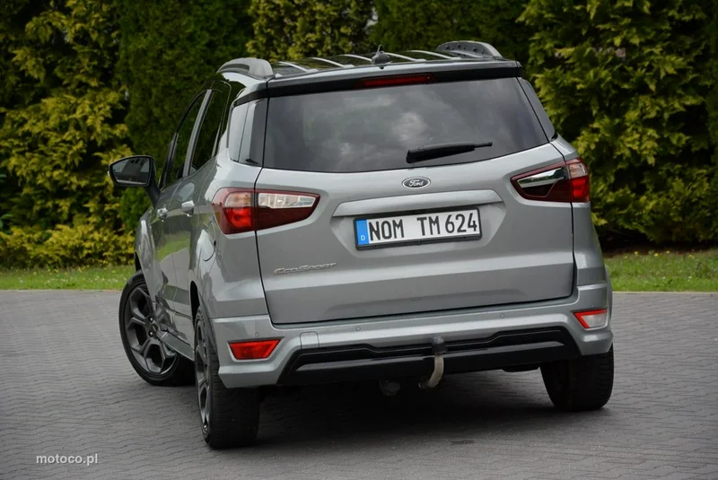 Ford EcoSport 6