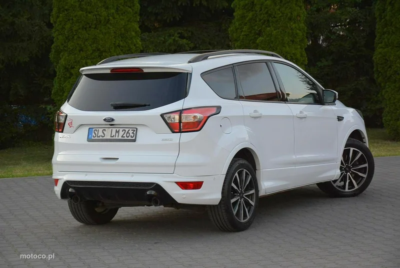 Ford Kuga II 12