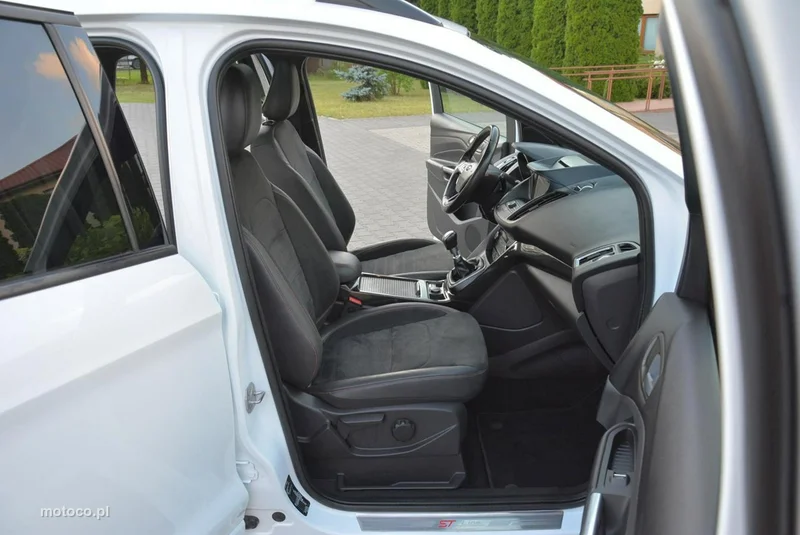 Ford Kuga II 15