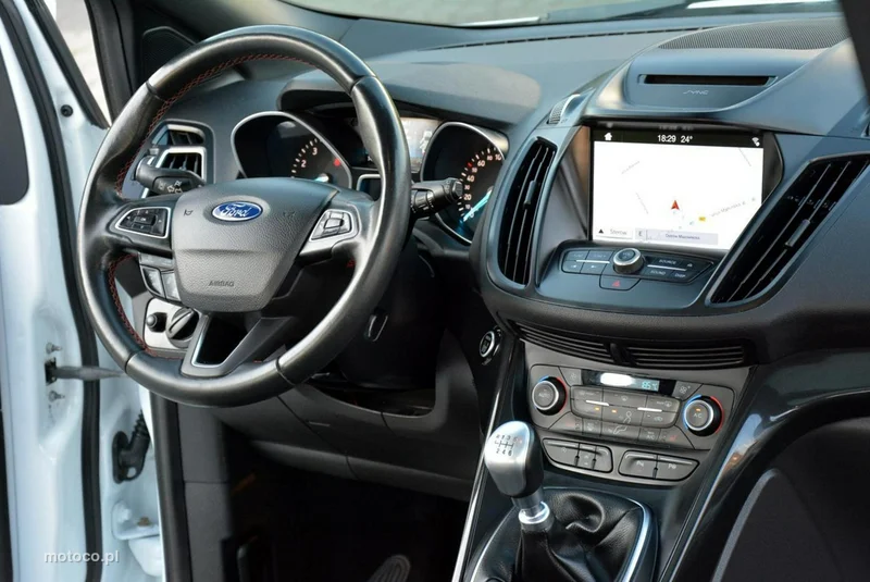 Ford Kuga II 19