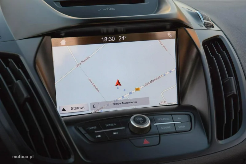 Ford Kuga II 24