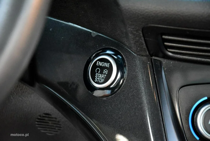 Ford Kuga II 31