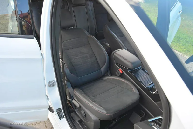 Ford Kuga II 18