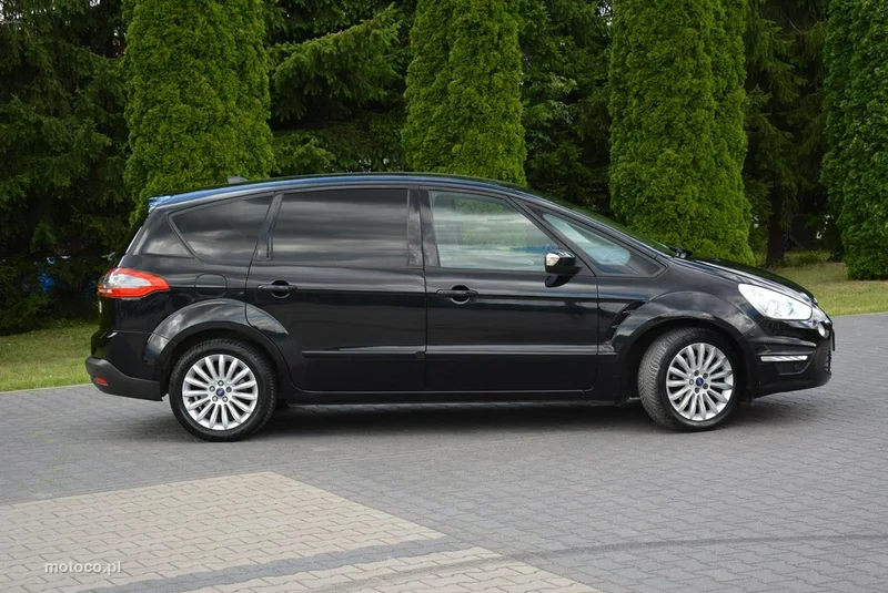 Ford S-Max I 11
