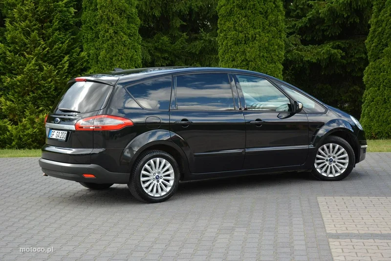 Ford S-Max I 12