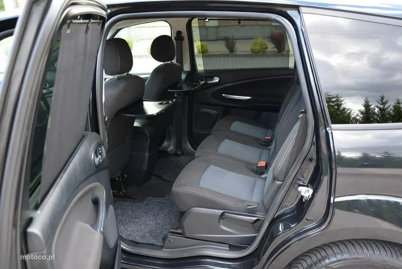 Ford S-Max I 15
