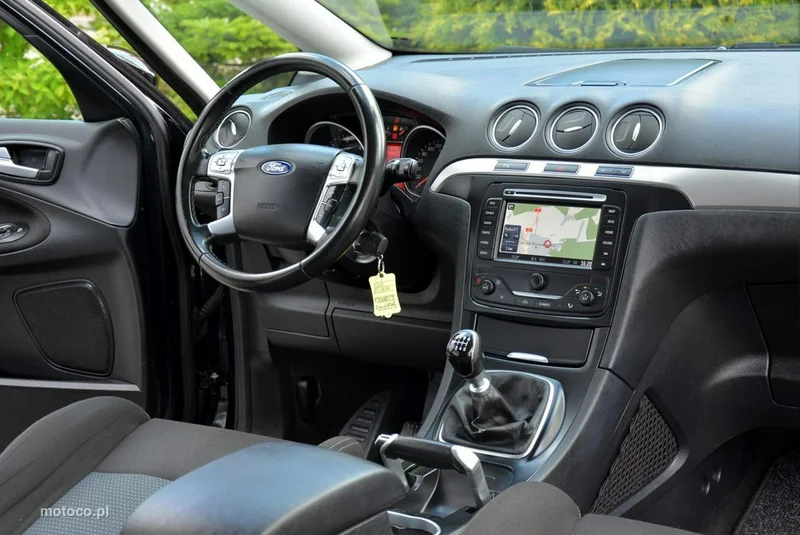 Ford S-Max I 19