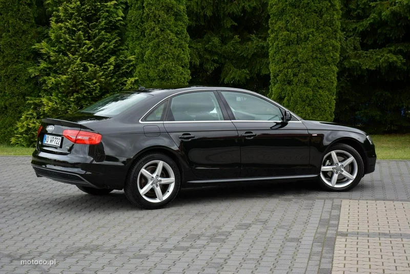 Audi A4 B8 13