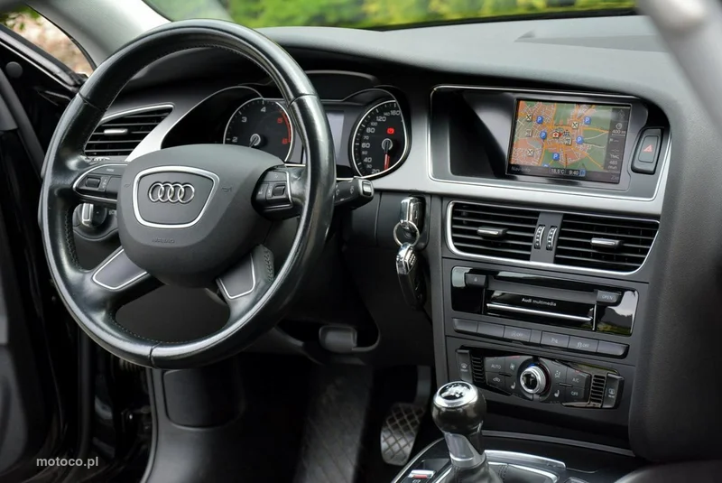 Audi A4 B8 22