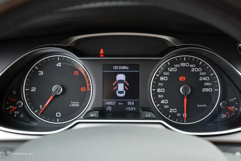 Audi A4 B8 26