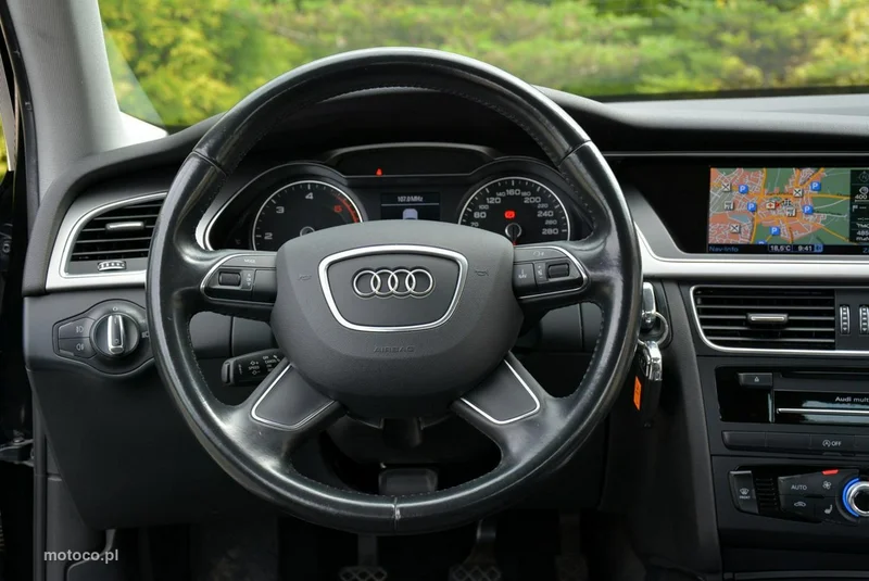 Audi A4 B8 27