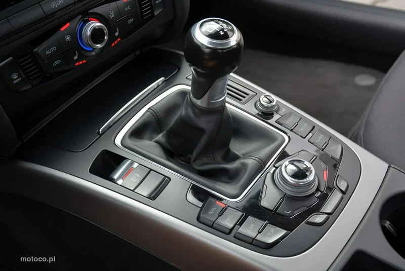 Audi A4 B8 32