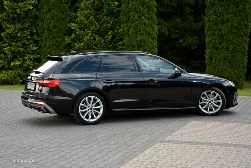 Audi A4 B9 11