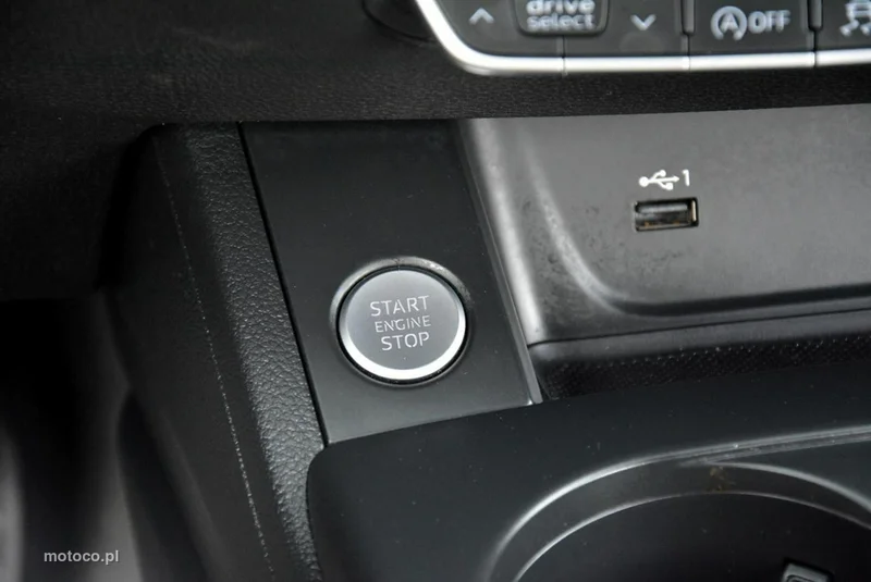 Audi A4 B9 31