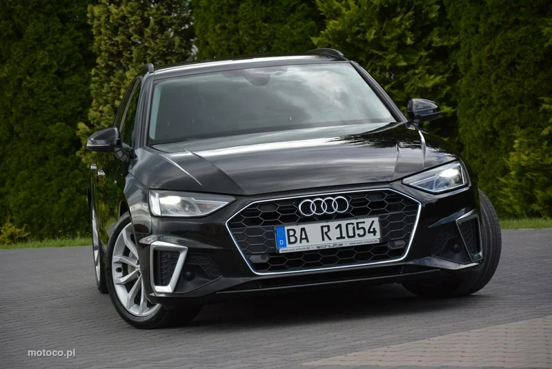 Audi A4 B9 8