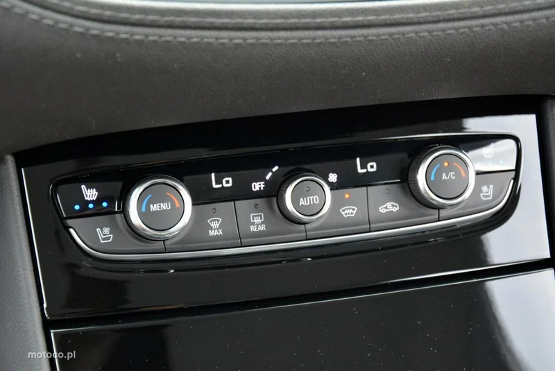 Opel Grandland X 27