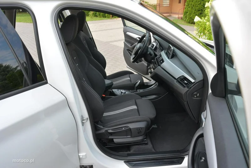 BMW X1 F48 15