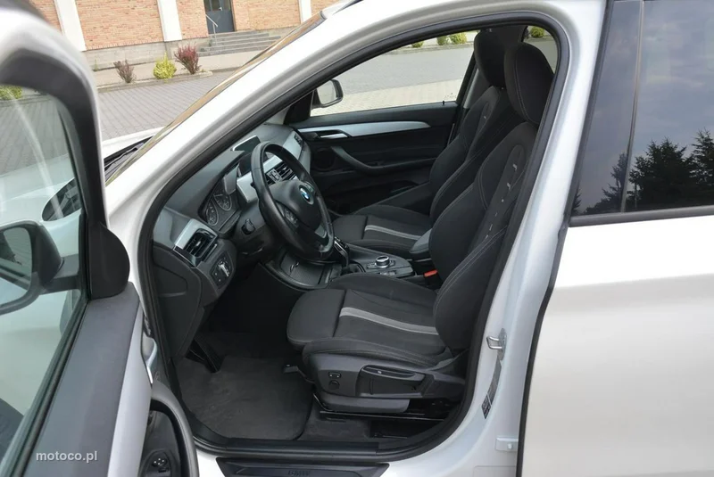 BMW X1 F48 19