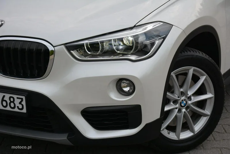 BMW X1 F48 7