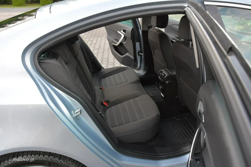 Opel Insignia A 14