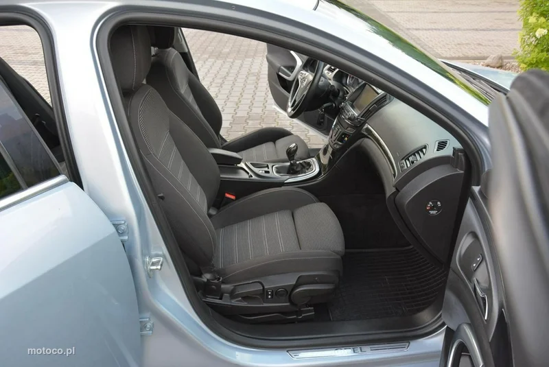 Opel Insignia A 15