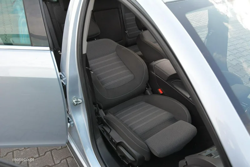 Opel Insignia A 16
