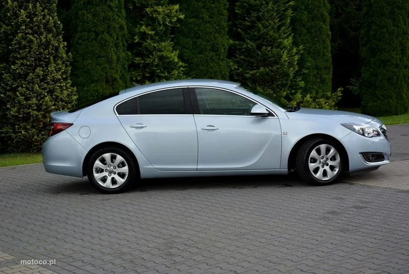 Opel Insignia A 4