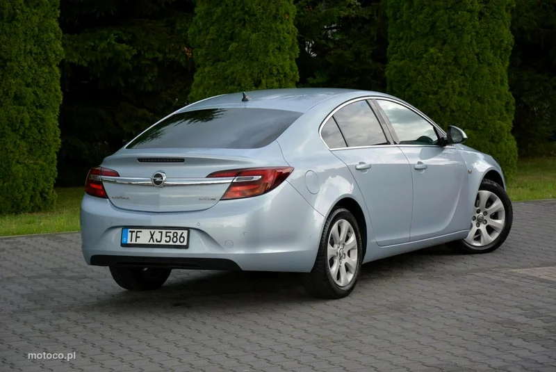 Opel Insignia A 5