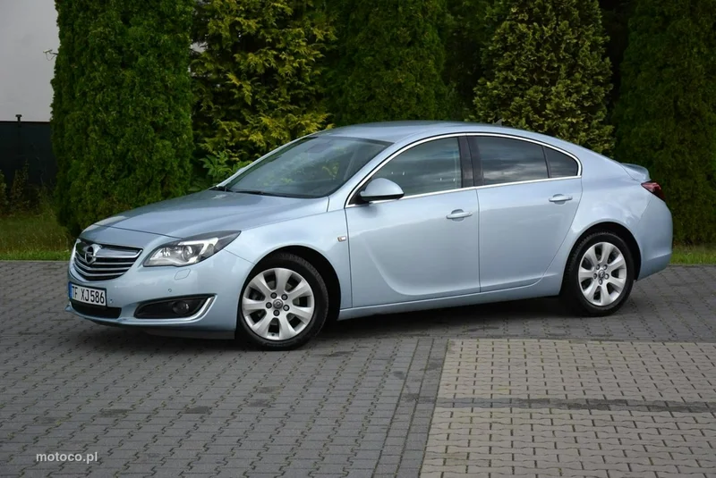 Opel Insignia A 10