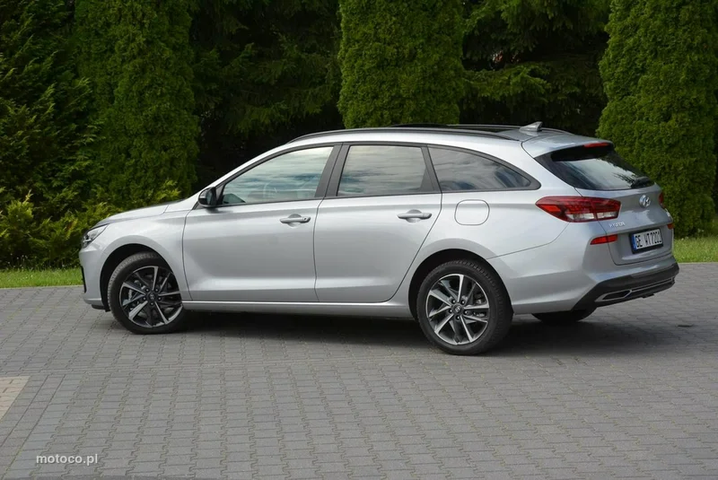 Hyundai i30 11