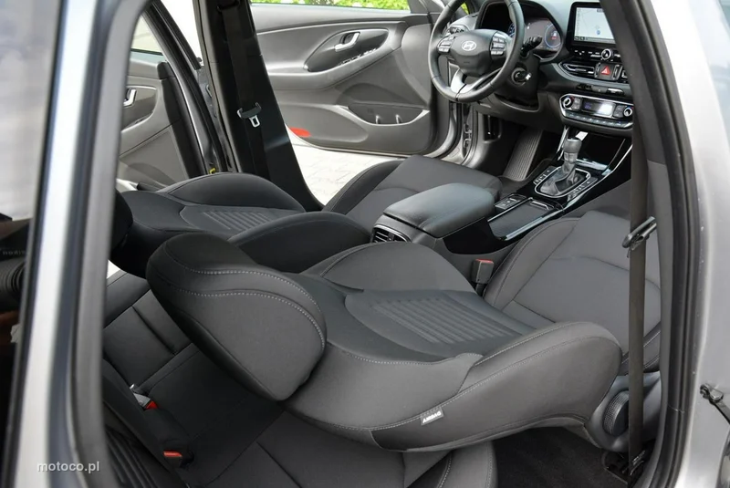 Hyundai i30 17