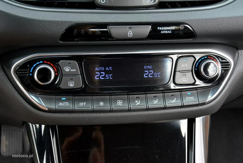 Hyundai i30 26