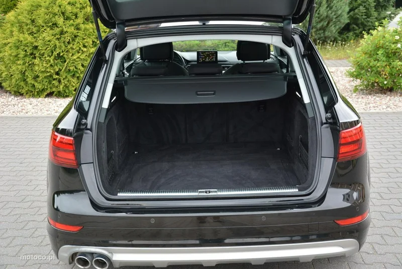 Audi A4 Allroad B9 32