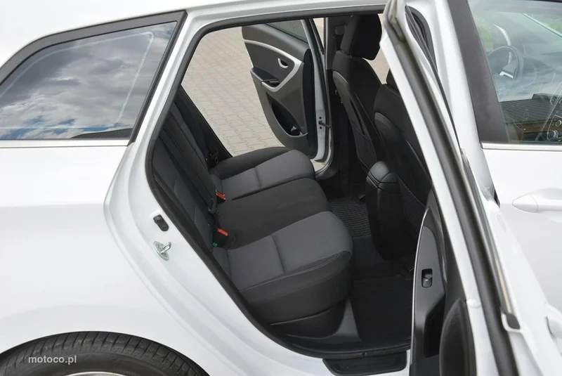 Hyundai i30 14