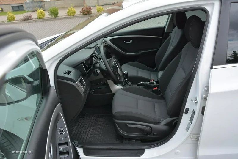 Hyundai i30 19