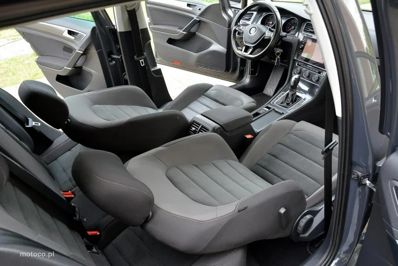 Volkswagen Golf Variant 16