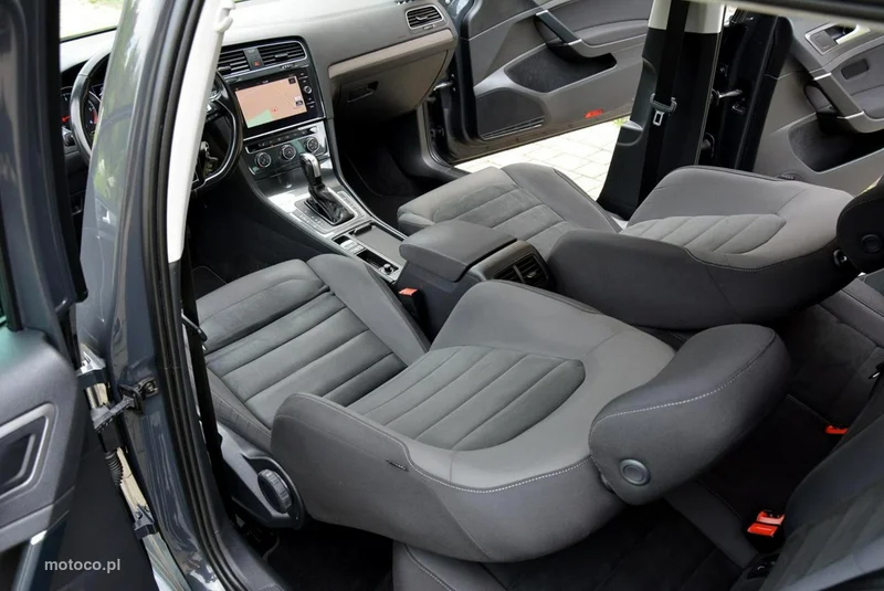 Volkswagen Golf Variant 21
